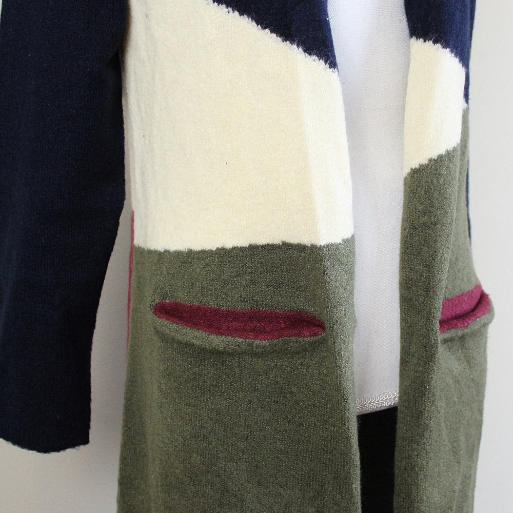 VENUS NEW Color Block Cardigan - Picture 4 of 8